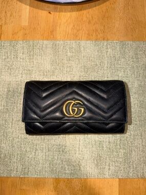 Gucci Black Chevron Quilted Leather Continental Wallet with Gold GG